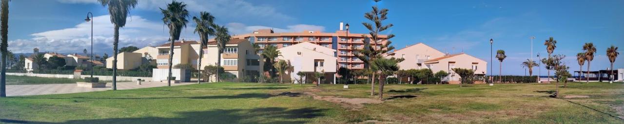 Atractivo Apartamento En La Playa Con Parking Roquetas de Mar Exterior photo